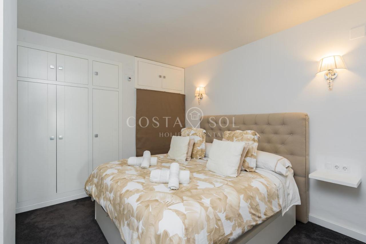 Puerto Marina-Benalmadena Luxury Apartment Dentro De La Isla Εξωτερικό φωτογραφία