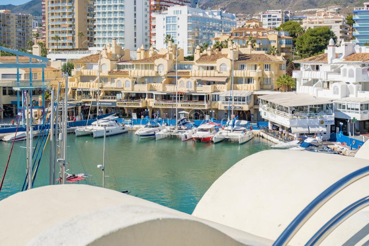 Puerto Marina-Benalmadena Luxury Apartment Dentro De La Isla Εξωτερικό φωτογραφία